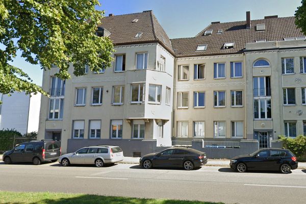 W pełni wynajęty budynek wielorodzinny ze stabilnym przepływem gotówki i potencjałem rozwoju w Krefeld