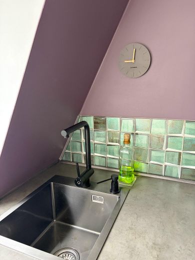 3-kamerappartement met uitzicht op de Förde, op de Duborg in Flensburg. Van particulier. – Detail Küche