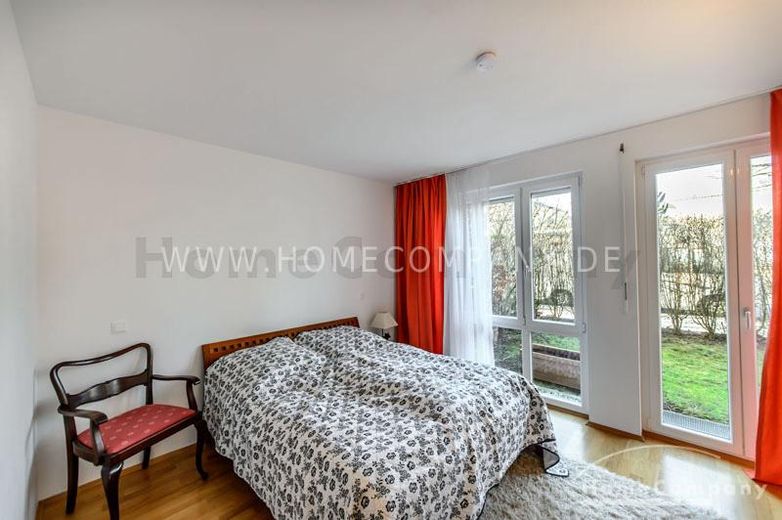Exklusive, möblierte 3-Zimmer-Wohnung mit Garten in Schwabing-West – 2d58ea30e26ca8bb40a3be726cd0a3c6ec2152b0.jpg