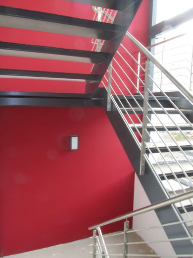 Barrierefreie Wohnung im Passivhaus – Treppenhaus