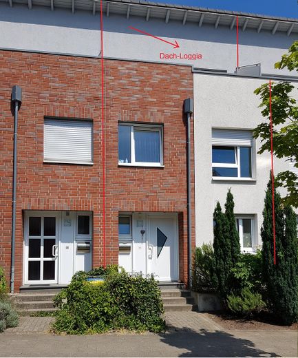 Schönes, ruhig gelegenes Reihenmittelhaus (Energiekl. B), 4 Zi, 2 Bäder, Garage, 200m zur U-Bahn – फोटो 1