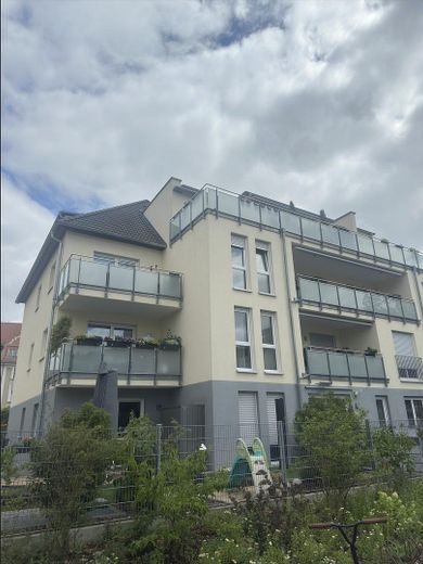Moderne 3-Zimmer-Eigentumswohnung mit Westbalkon, Tiefgarage und Aufzug in begehrter Lage von Stein – Foto 1