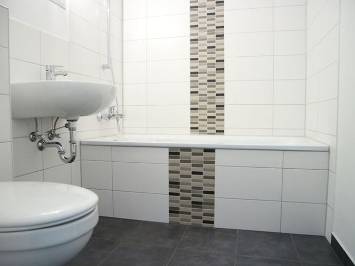 Erstbezug nach Sanierung: Gemütliche Dachgeschosswohnung – Foto 1