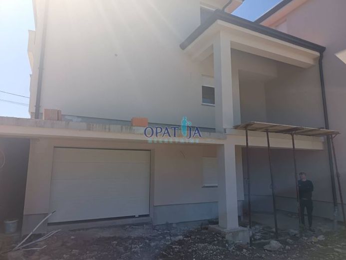 Häuser Brešca, Matulji, 212m2 – Foto 1