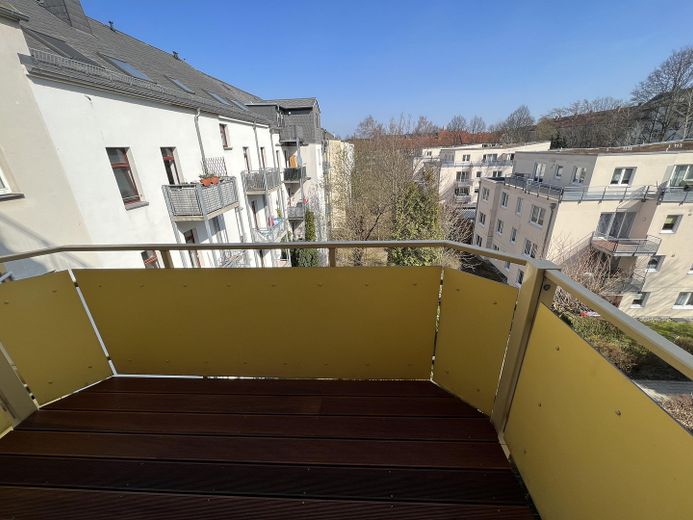 Lussuoso appartamento di 4 locali risanato con cucina componibile unica sul Kaßberg – Balkon