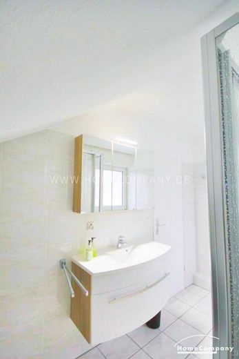 Bad Soden (8072568) –  1 Zimmerwohnung mit eigenem Stellplatz – e091c7e28865c9b8a90bb7747cdc3887273dd846.jpg