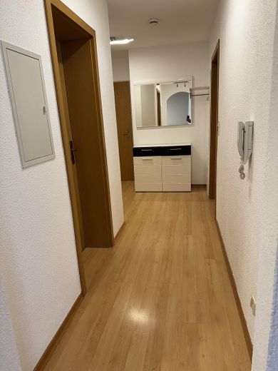 3,5-Zimmer-Wohnung mit Balkon & Garage – ideal für Grenzgänger (Nähe Rafz) – Foto 5