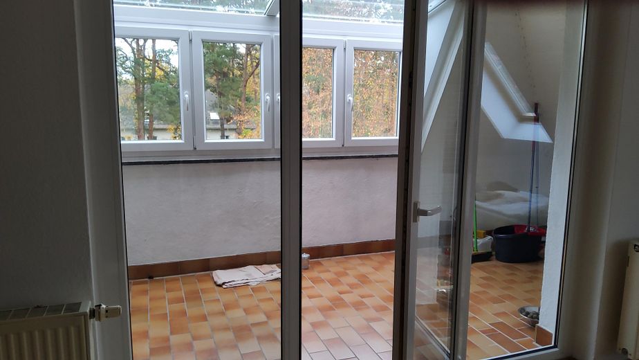 Blick v. Wohnraum zum Winterga