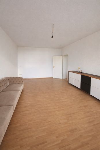 Wohn- und Schlafzimmer 