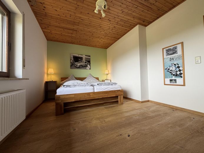 Fereinhaus Anwesen in exponierter Aussichtslage auf einem Höhenzug nahe Nürburgring provisionsfrei – Foto 30