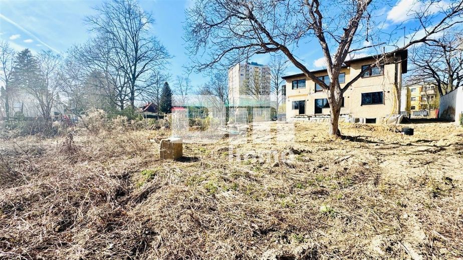 (R)eserviert!Teilsaniertes 1 - 2 Familienhaus + Fertige Projektierung auf großem Grundstück – Bauland Ansicht 1