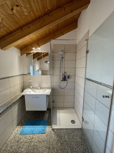 Dusche kleines Bad
