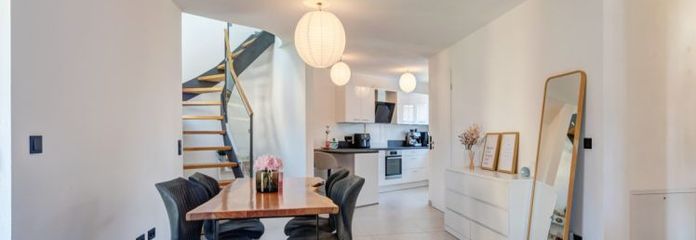Maisach/Gernlinden - Hell. Modern. Individuell. - Exklusives Haus-im-Haus-Flair!