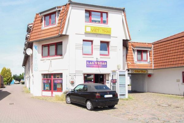Edificio residenziale e commerciale completamente locato in posizione molto frequentata a Fehmarn