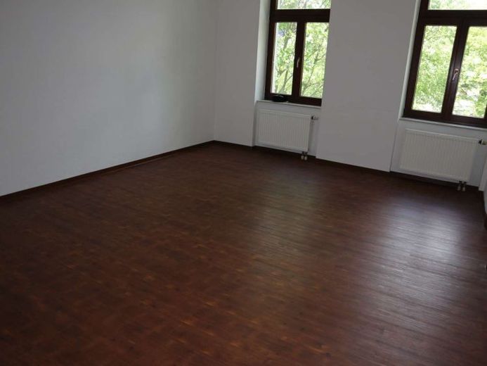 Moderne 3-Zi-Whg. im 2. OG in Schloß-Chemnitz ! – Foto 1