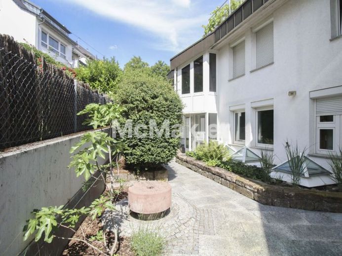 Großzügig, flexibel, zentral - Wohnung mit vielfältigen Nutzungsperspektiven in Korb – फोटो 1