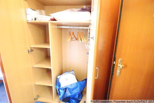 Hotelschrank
