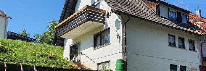 Doppelhaushälfte mit 2 Wohnungen | 118 m² | Ortsrandlage | in 72297 Seewald-Besenfeld
