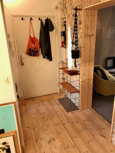 Wohnung mit Charm zentral in Berlin 2. Obergeschoss sofort verfügbar – Flur