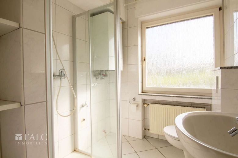 Neues Zuhause zu vergeben! – Bad
