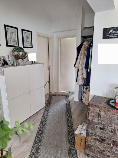 Helle 3-Zimmer-Dachgeschosswohnung mit Balkon und Parkplatz in Ludwigsfelde-Genshagen – Foto 9
