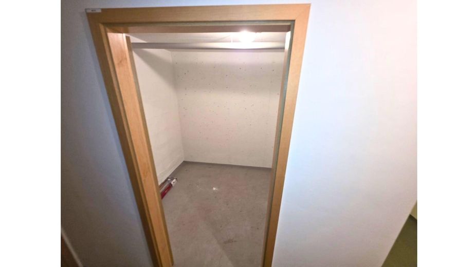 Keller Wohnung