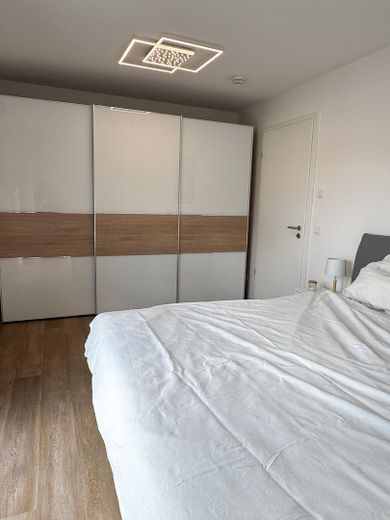 Exklusive 3-Zimmer-Wohnung in Fürth-Burgfarrnbach – hochwertige Küche, Balkon, Aufzug & TG – Schlafzimmer 4