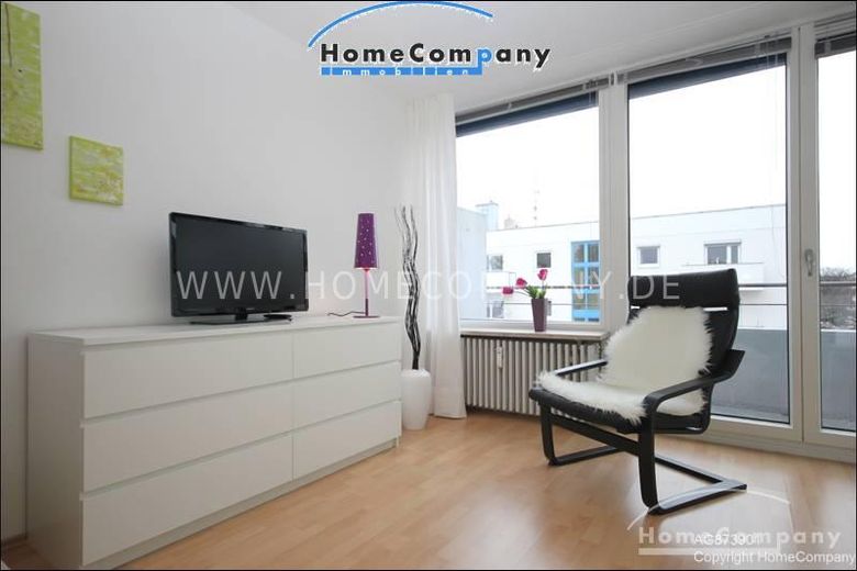 Nice, very bright and furnished 1 room apartment with balcony in Munich-Milbertshofen – 5454efb5367506491a2c5b702b240da0d3ba99ce.jpg