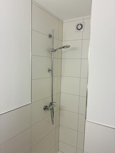 Modernes 1-Zimmer-Apartment – Ideal für Studenteneltern & Kapitalanleger – Dusche