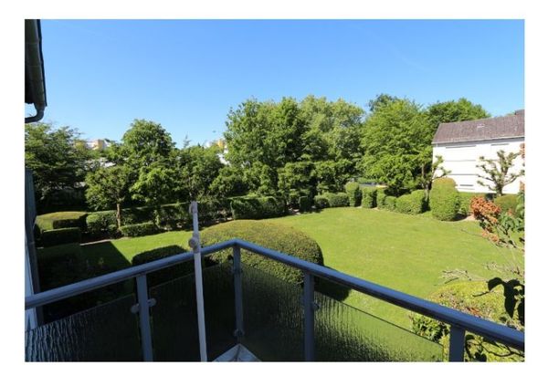 La casa dei vostri sogni con VISTA DA SOGNO – in posizione tranquilla a Schwalbach