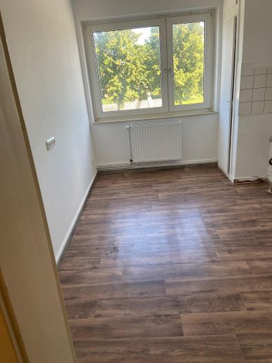 2-Zimmer-Wohnung mit Badewanne in Wilhelmshaven Mitte – Foto 2