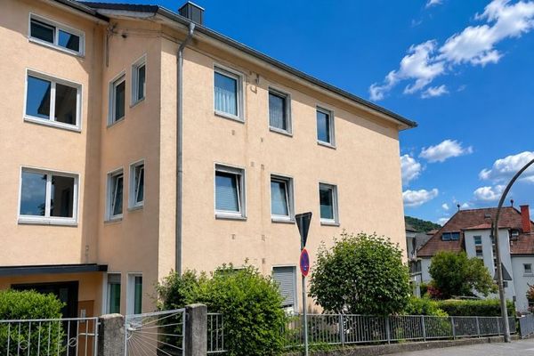 Mieszkanie własnościowe z garażem w centralnej lokalizacji Bad Kissingen