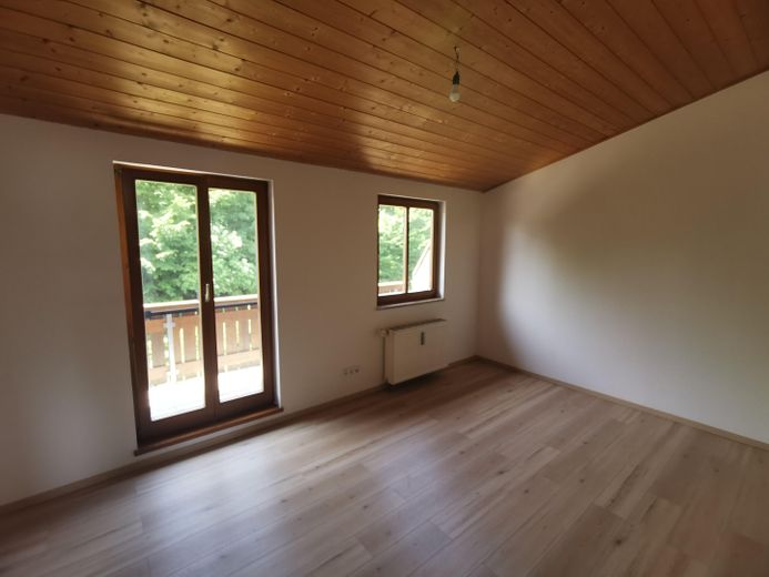 Schlafzimmer 1 mit Balkon