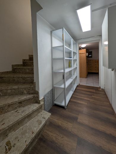 Flur im Keller