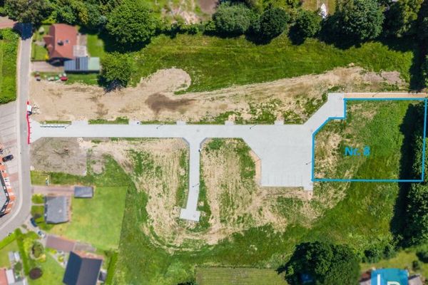 Großzügiges Grundstück mit erweitertem Entwicklungspotenzial