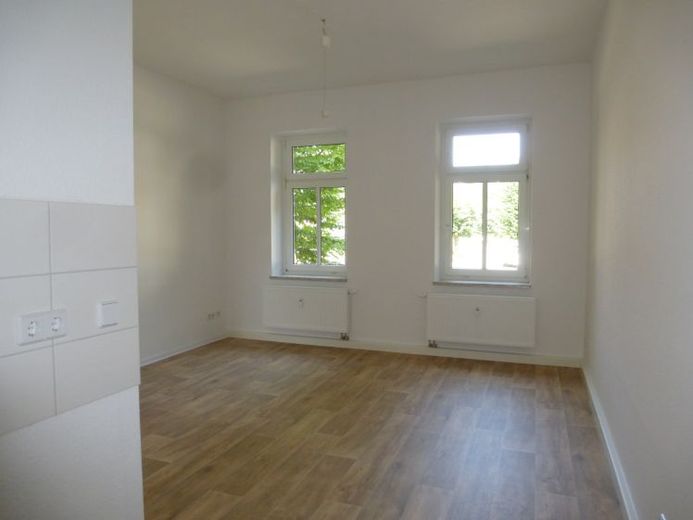 gemütliche 2-Zimmer-Wohnung mit modernem Bad und Dusche – Foto 1