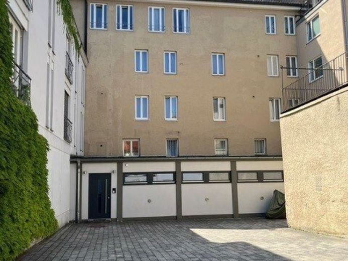 Zwei Stellplätze Frauentorstr. 10 zu mieten – फोटो 1