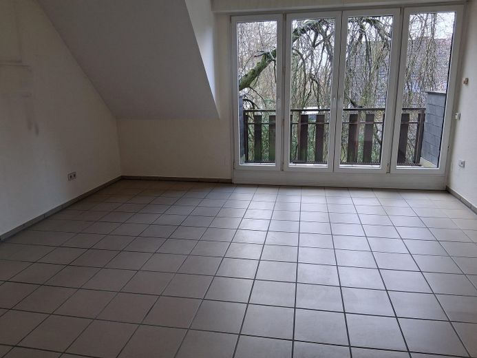 *PROVISIONSFREI* in Lüdinghausen- Einfamilienhaus, Mehrgenerationhaus, Kapitalanlage – OG KÜ