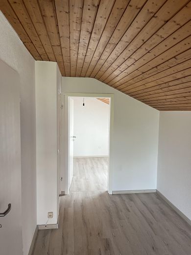 Schöne, ruhige, 2 Zimmer Wohnung in Wurmlingen – Schlafzimmer