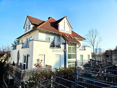 PENTHOUSEHÄLFTE – MIT TAUNUS- UND DOMBLICK! – 1769347336_455b38f.jpg