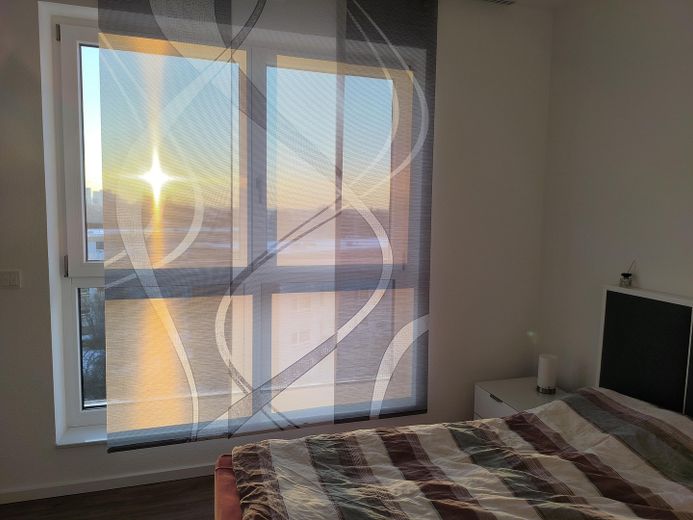 PENTHOUSE Frankfurt, direkt am MAIN, nähe Uniklinik, TG, Skylineblick, Provisionsfrei, Möbliert – Foto 30