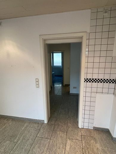 Exclusivo piso de 2 habitaciones para amantes del jardín – Foto 22