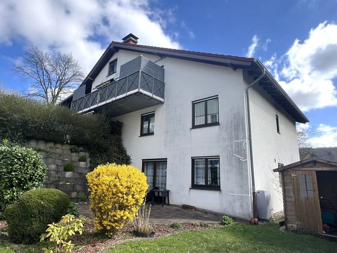 3-4 Zi. Maisonettewohnung mit Balkon, Garage und Garten in naturnaher Lage in Wuppertal-Beyenburg – Garten