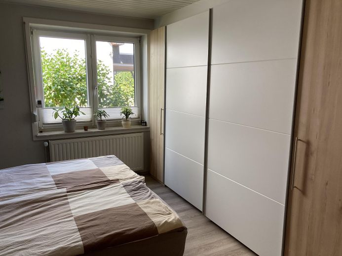 Komfortables Wohnen auf einer Ebene – Gepflegter Bungalow in attraktiver Lage von  Weyhe-Leeste – Schlafzimmer