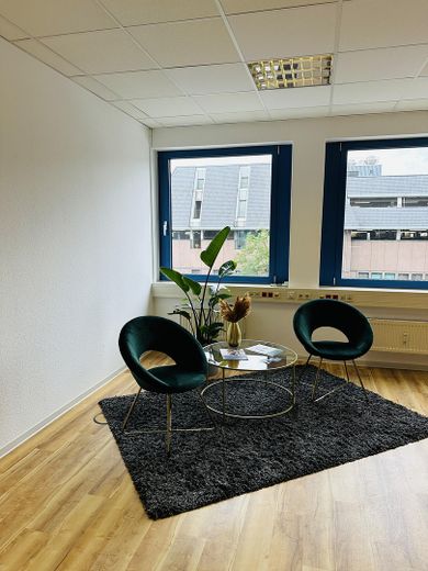 Warte-Lounge