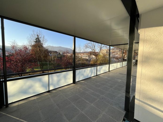 Westbalkon mit Loggia 