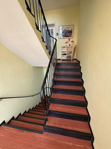 Provisionsfrei: Wohn- und Geschäftshaus mit 3 Wohnungen, Gewerbe & 2 Garagen in Emder Innenstadt – फोटो 6