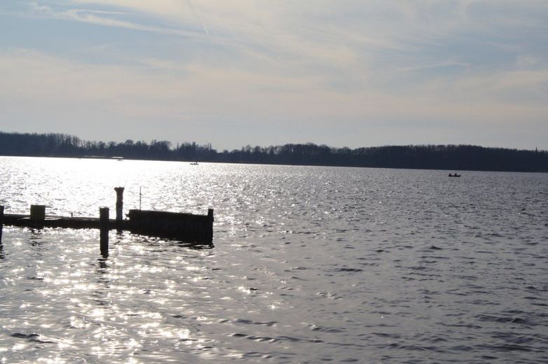 HORN IMMOBILIEN ++ Rechlin an der Müritz Mehrfamilienhaus voll vermietet – der Weg zum Meer