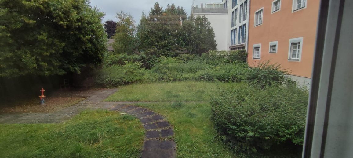 Hof - Blick aus dem Fenster