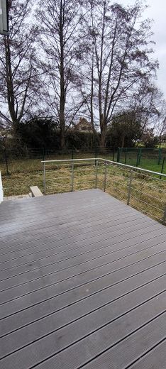 Terrasse und Garten